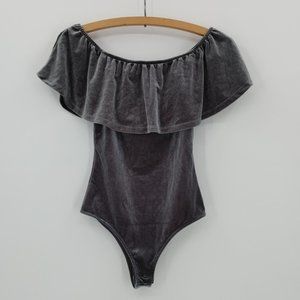 Vero Moda  velvet bodysuit